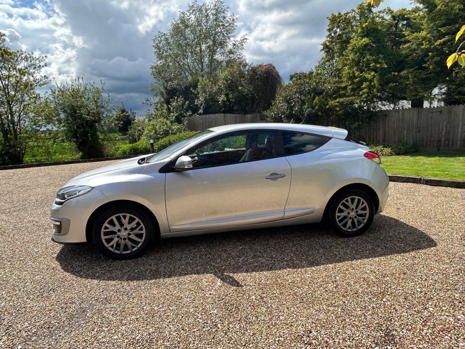 Used Renault Megane 2014 for sale - 75139385: Photo 6