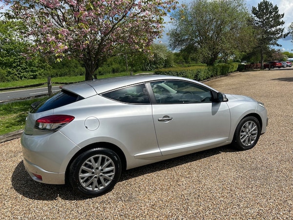 Used Renault Megane 2014 for sale - 75139385: Photo 9