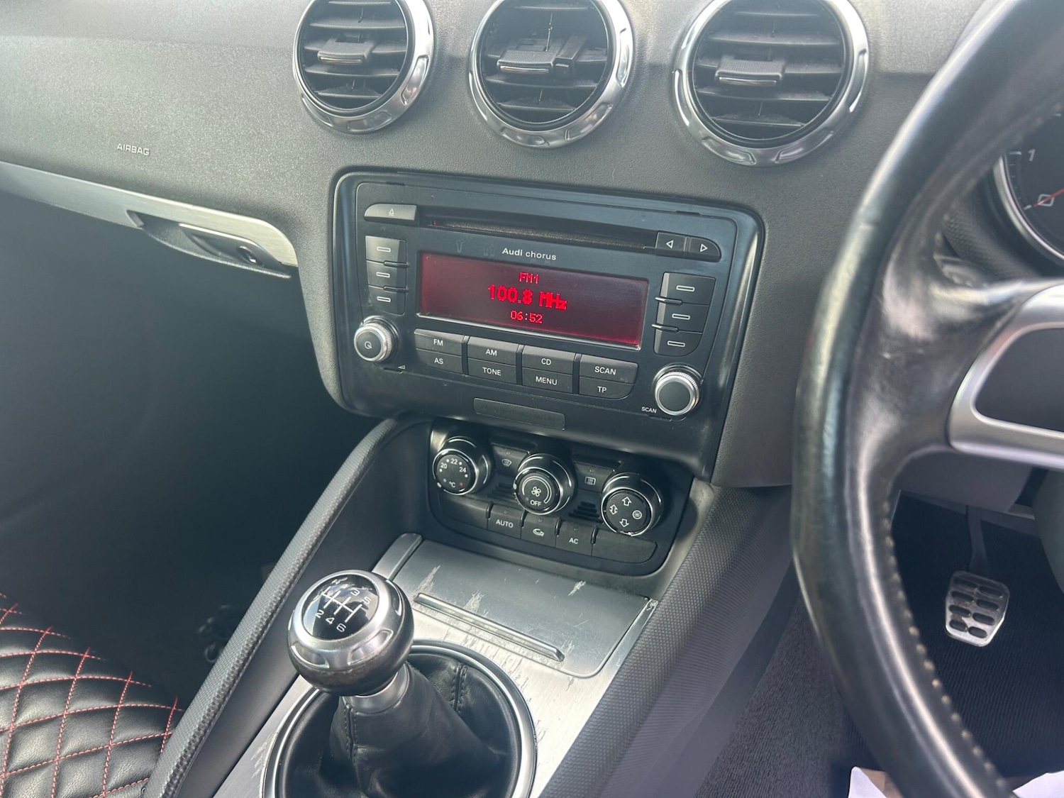 Used Audi TT 2009 for sale - 78035009: Photo 13