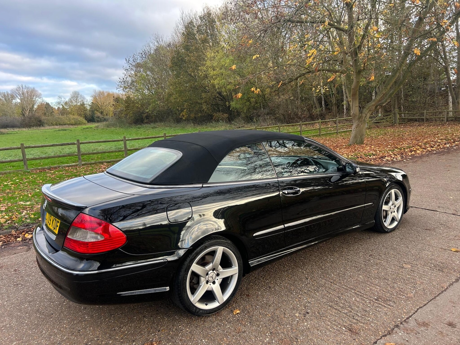 Used Mercedes-Benz CLK 2009 for sale - 76561881: Photo 30