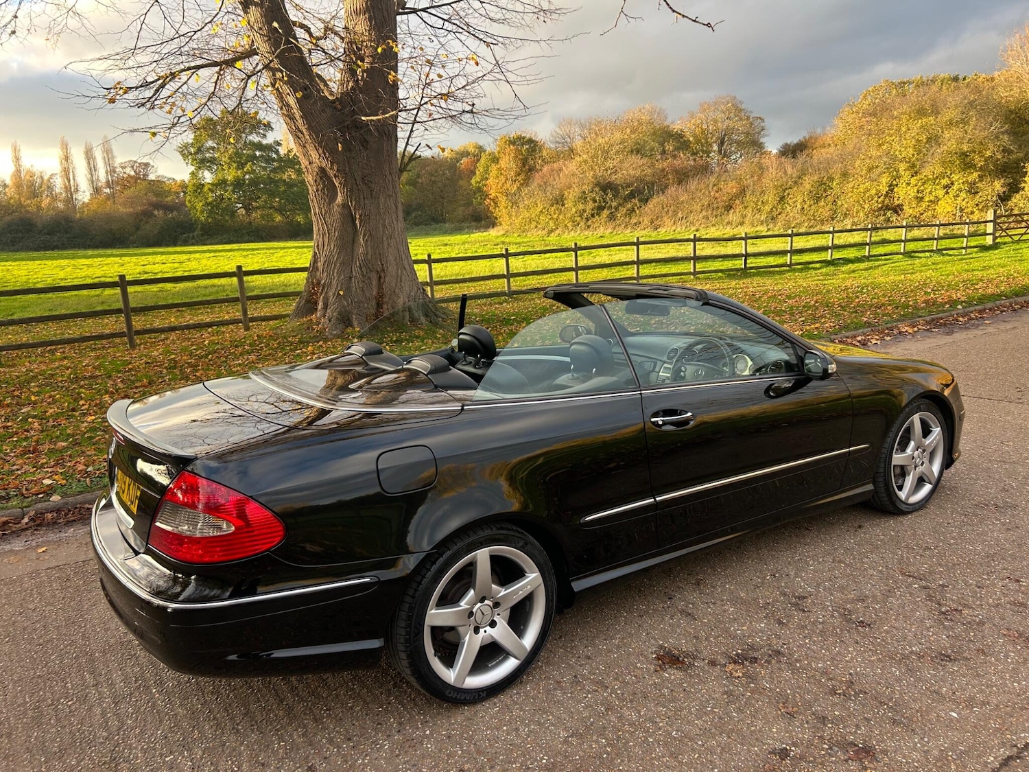 Used Mercedes-Benz CLK 2009 for sale - 76561881: Photo 8