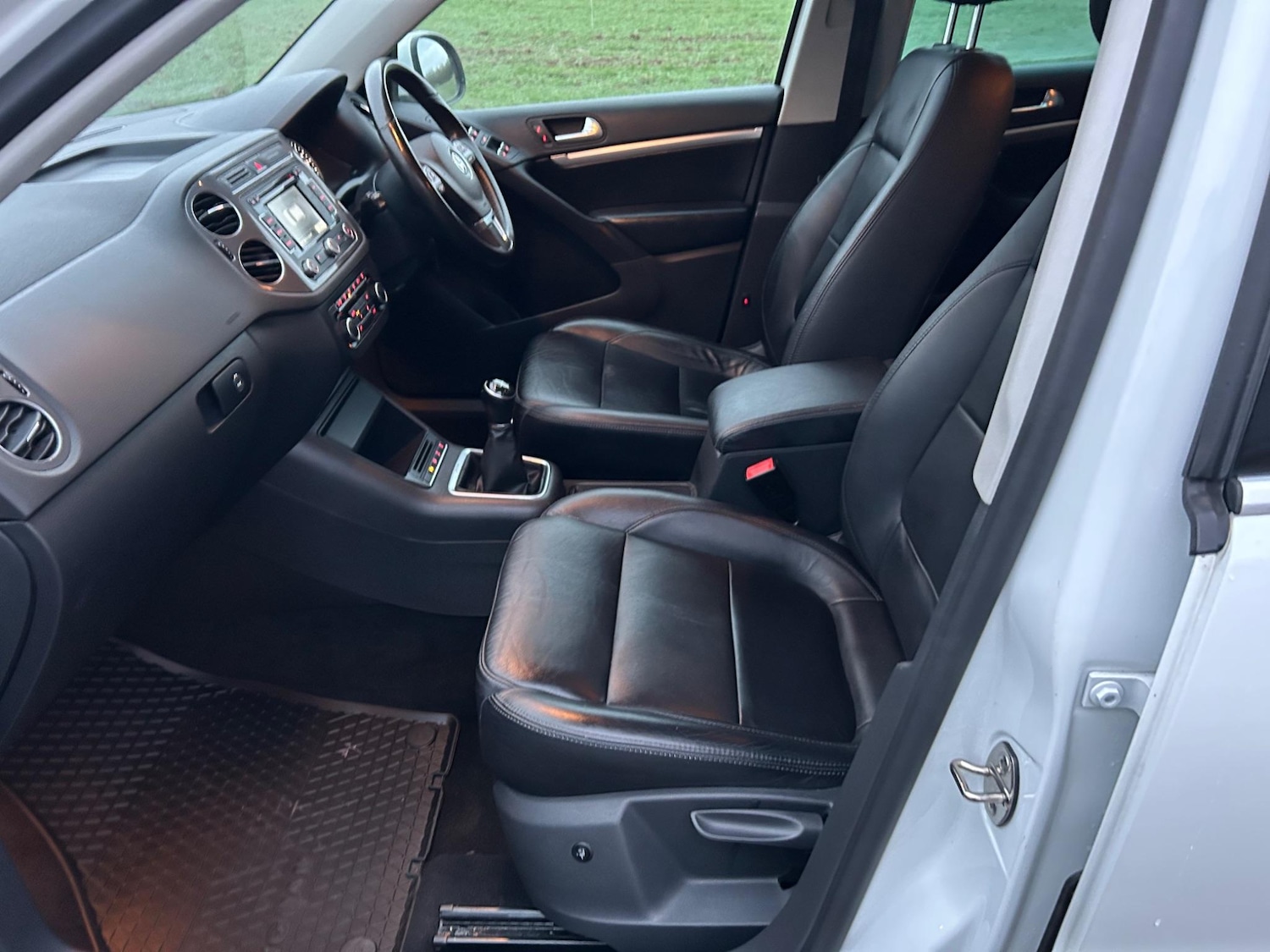 Used Volkswagen Tiguan 2014 for sale - 77709410: Photo 19