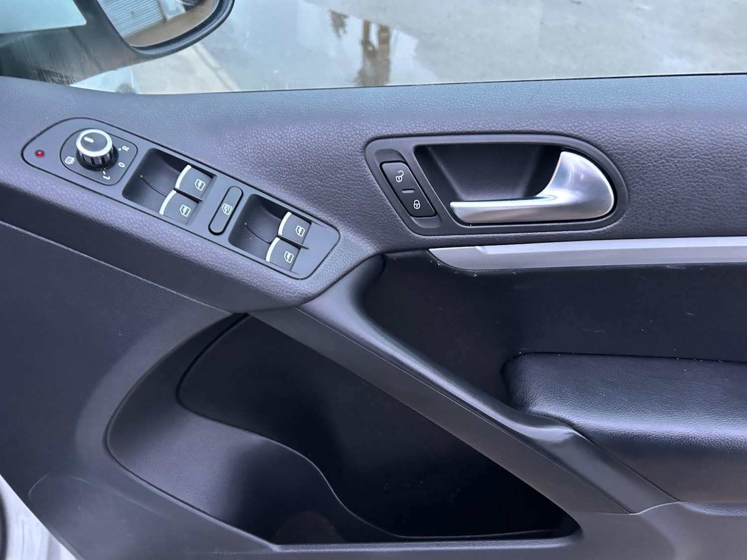 Used Volkswagen Tiguan 2014 for sale - 77709410: Photo 28