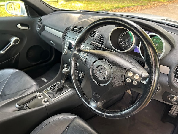 Used Mercedes-Benz SLK 2005 for sale - 75141125: Photo 25