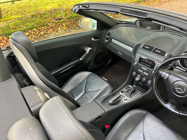 Used Mercedes-Benz SLK 2005 for sale - 75141125: Photo 35