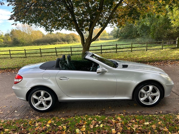 Used Mercedes-Benz SLK 2005 for sale - 75141125: Photo 38