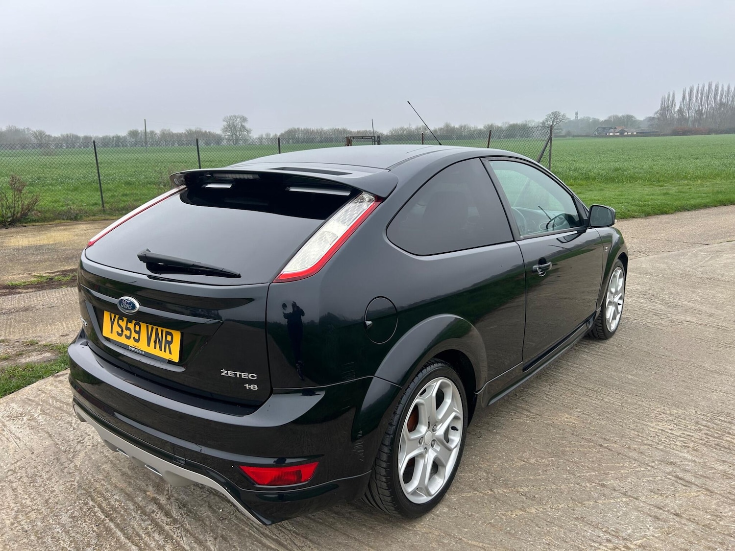 Used Ford Focus 2010 for sale - 77808546: Photo 12