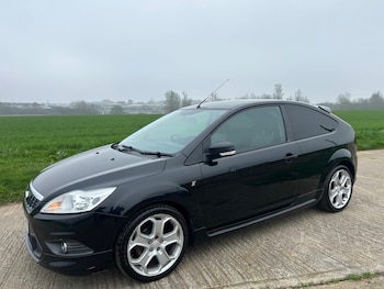 Used Ford Focus 2010 for sale - 77808546: Photo