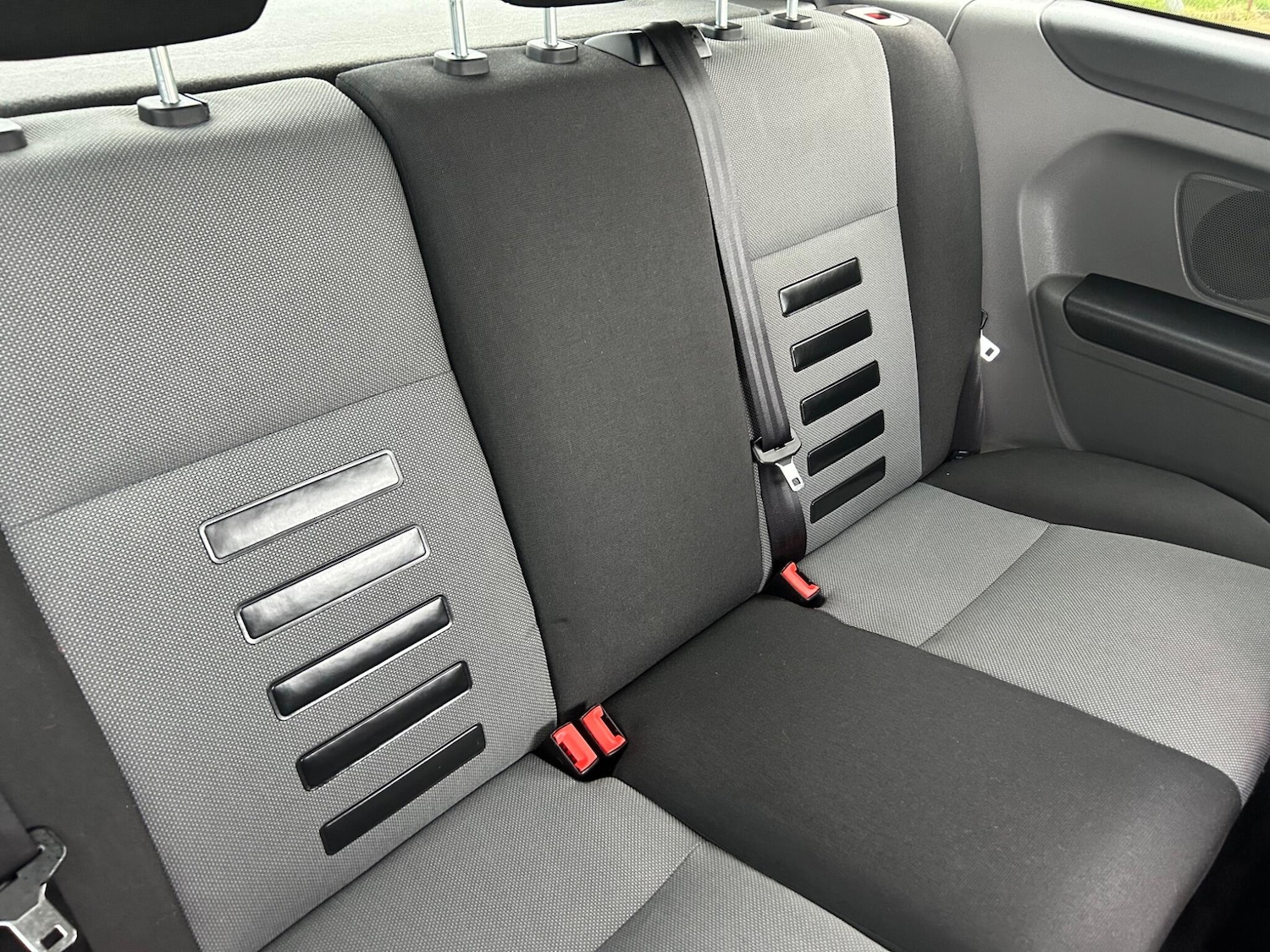 Used Ford Focus 2010 for sale - 77808546: Photo 3