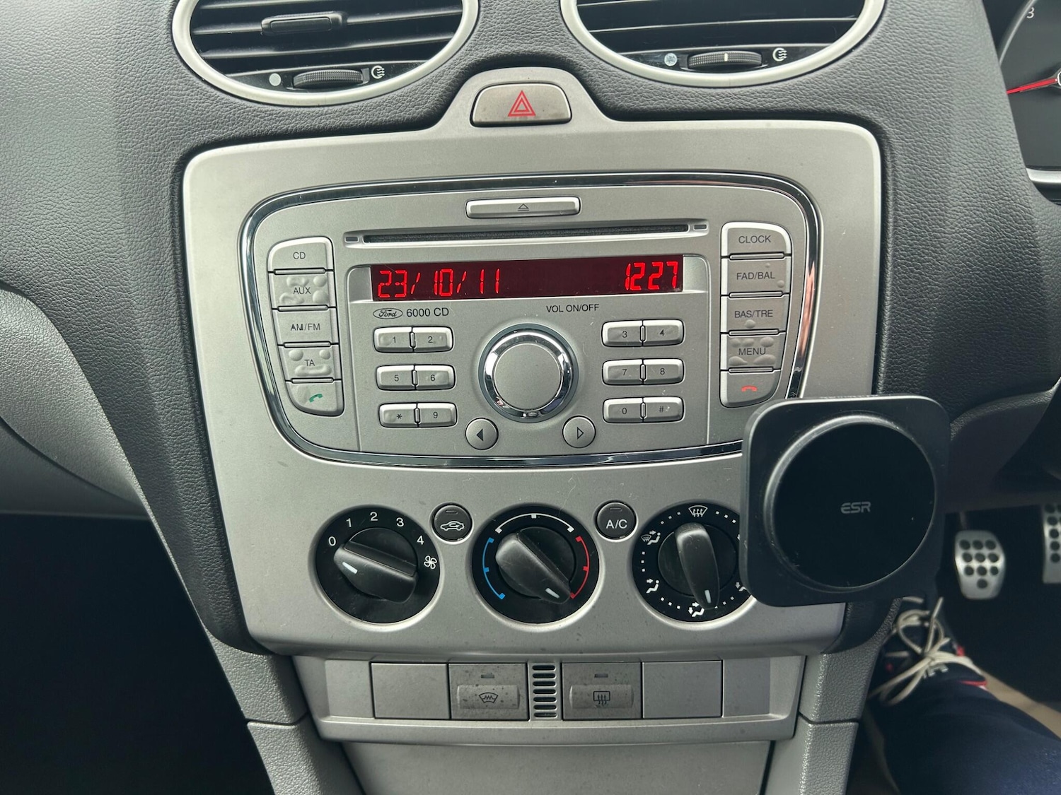 Used Ford Focus 2010 for sale - 77808546: Photo 9