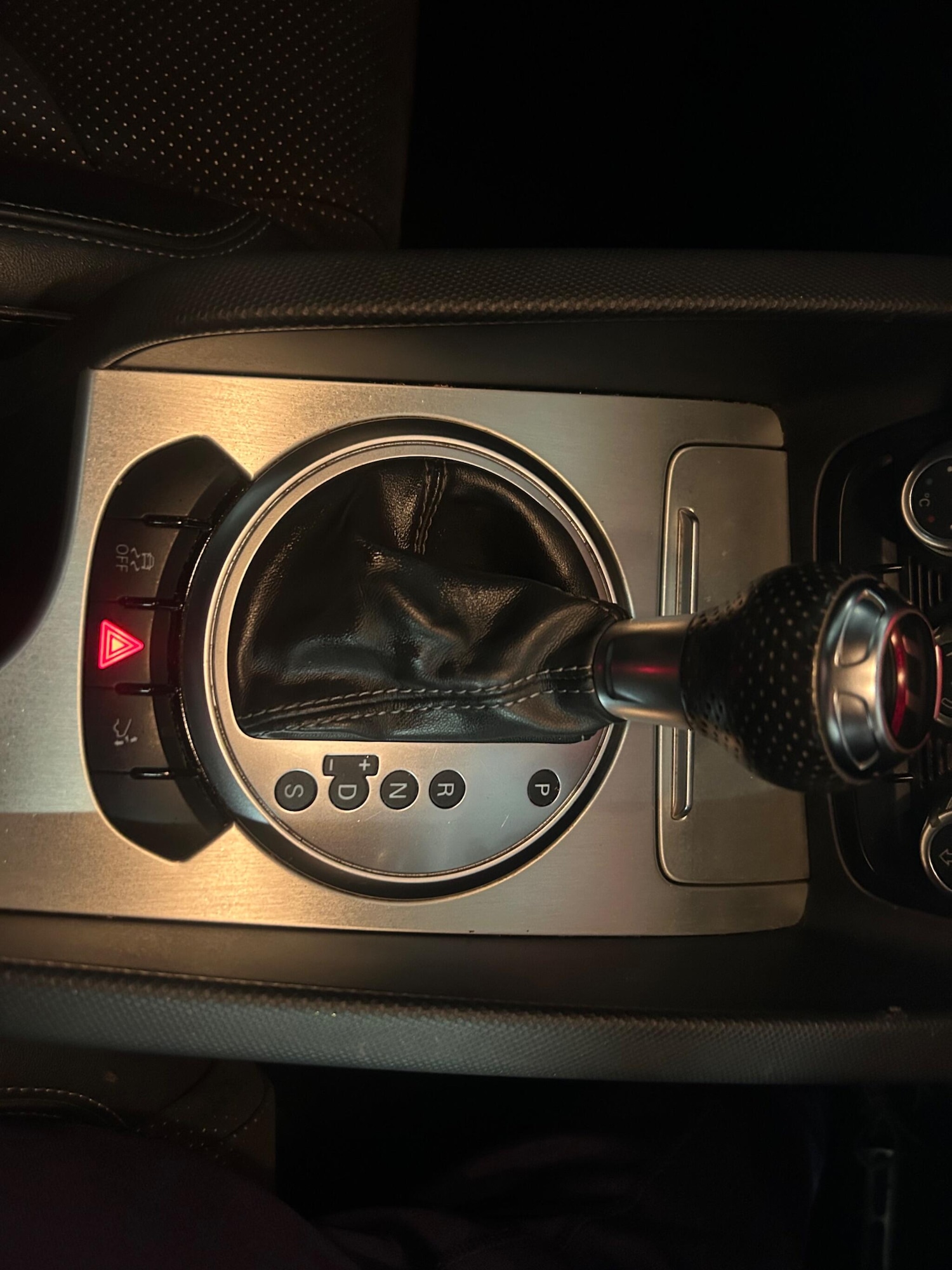 Used Audi TT 2012 for sale - 77331359: Photo 22