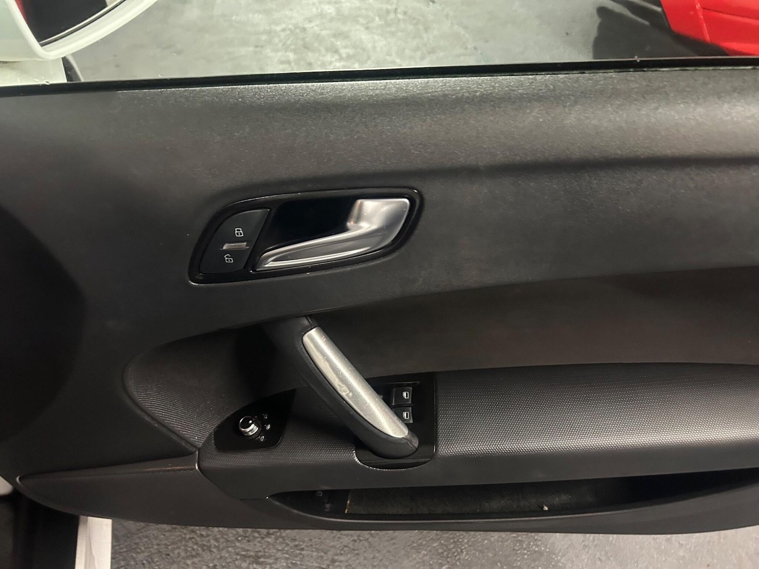 Used Audi TT 2012 for sale - 77331359: Photo 5