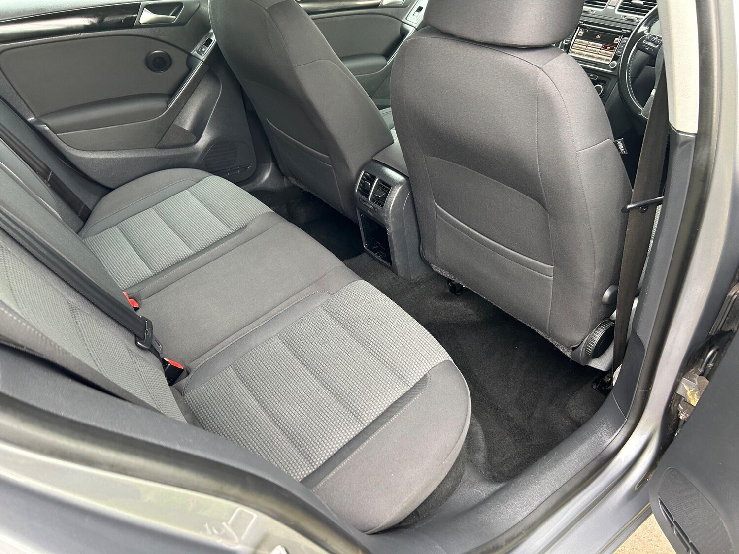 Used Volkswagen Golf 2012 for sale - 76094087: Photo 15