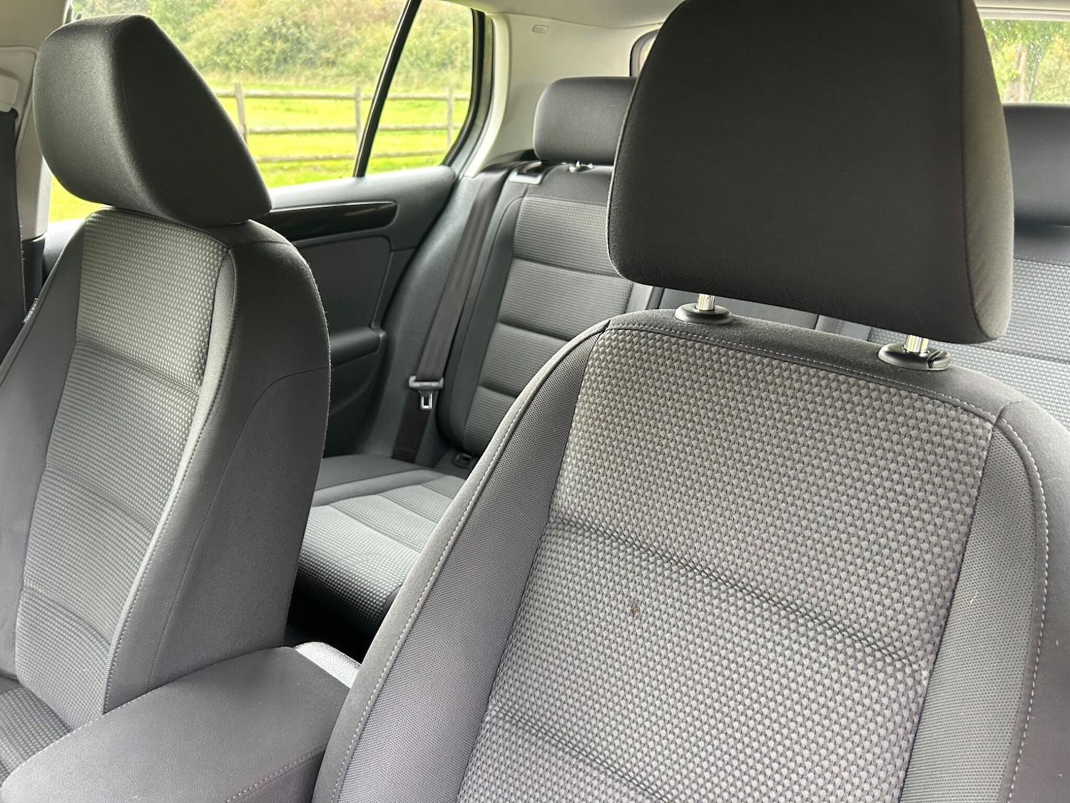 Used Volkswagen Golf 2012 for sale - 76094087: Photo 19