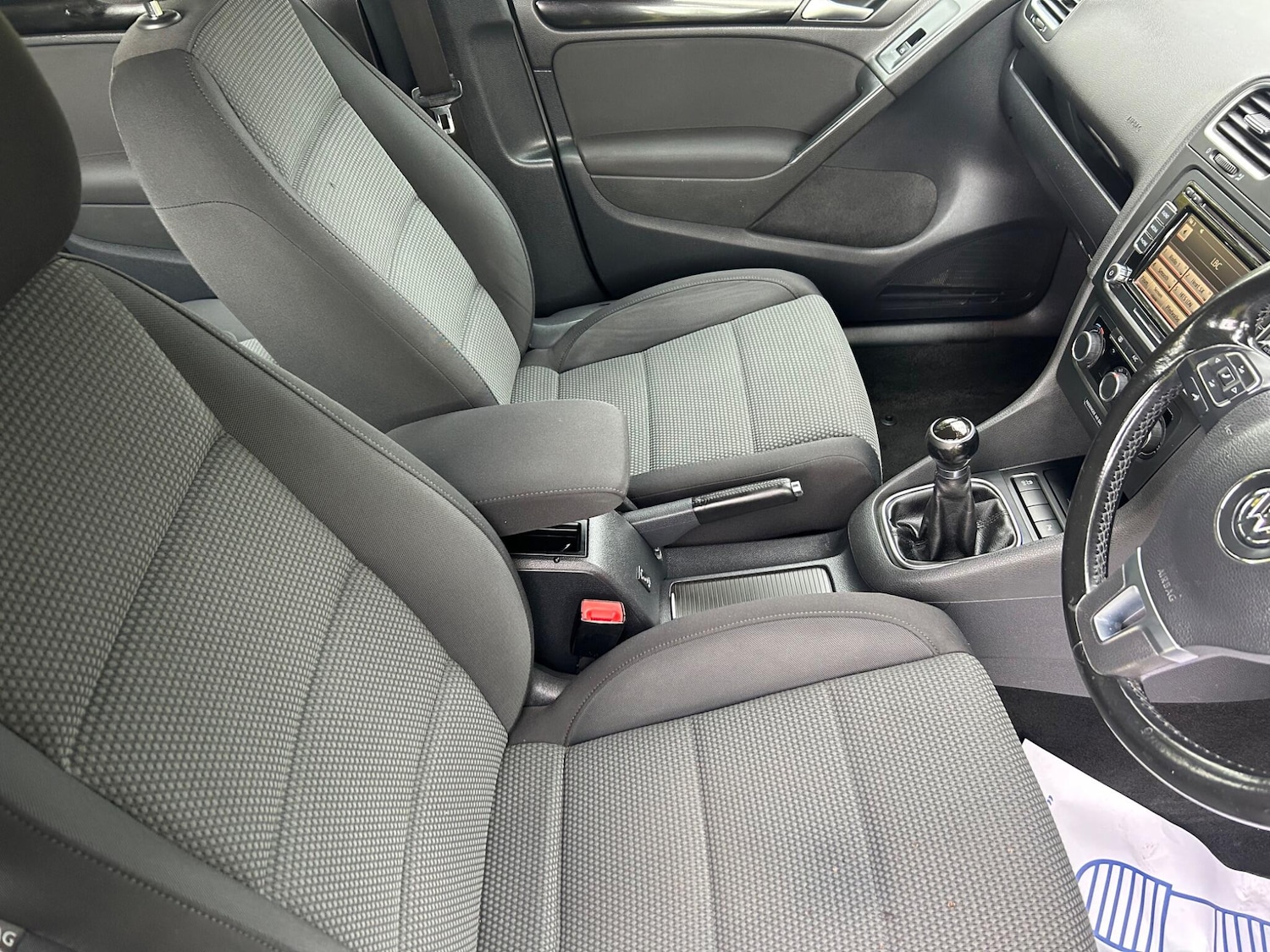 Used Volkswagen Golf 2012 for sale - 76094087: Photo 21