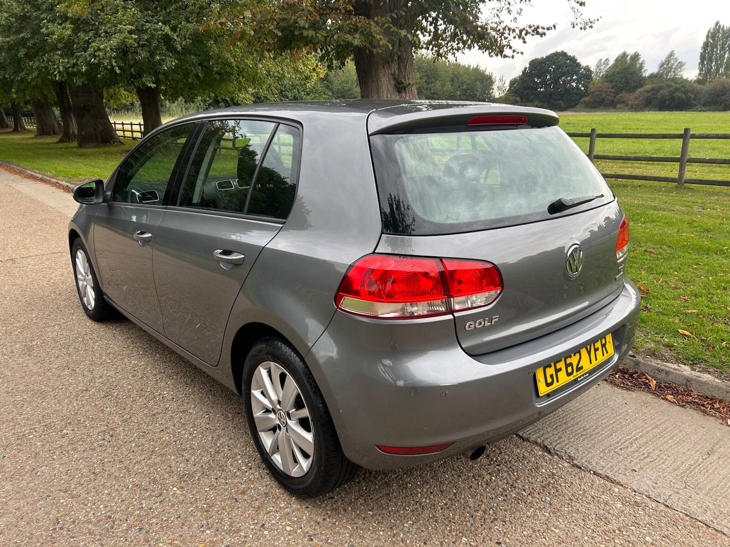 Used Volkswagen Golf 2012 for sale - 76094087: Photo 5