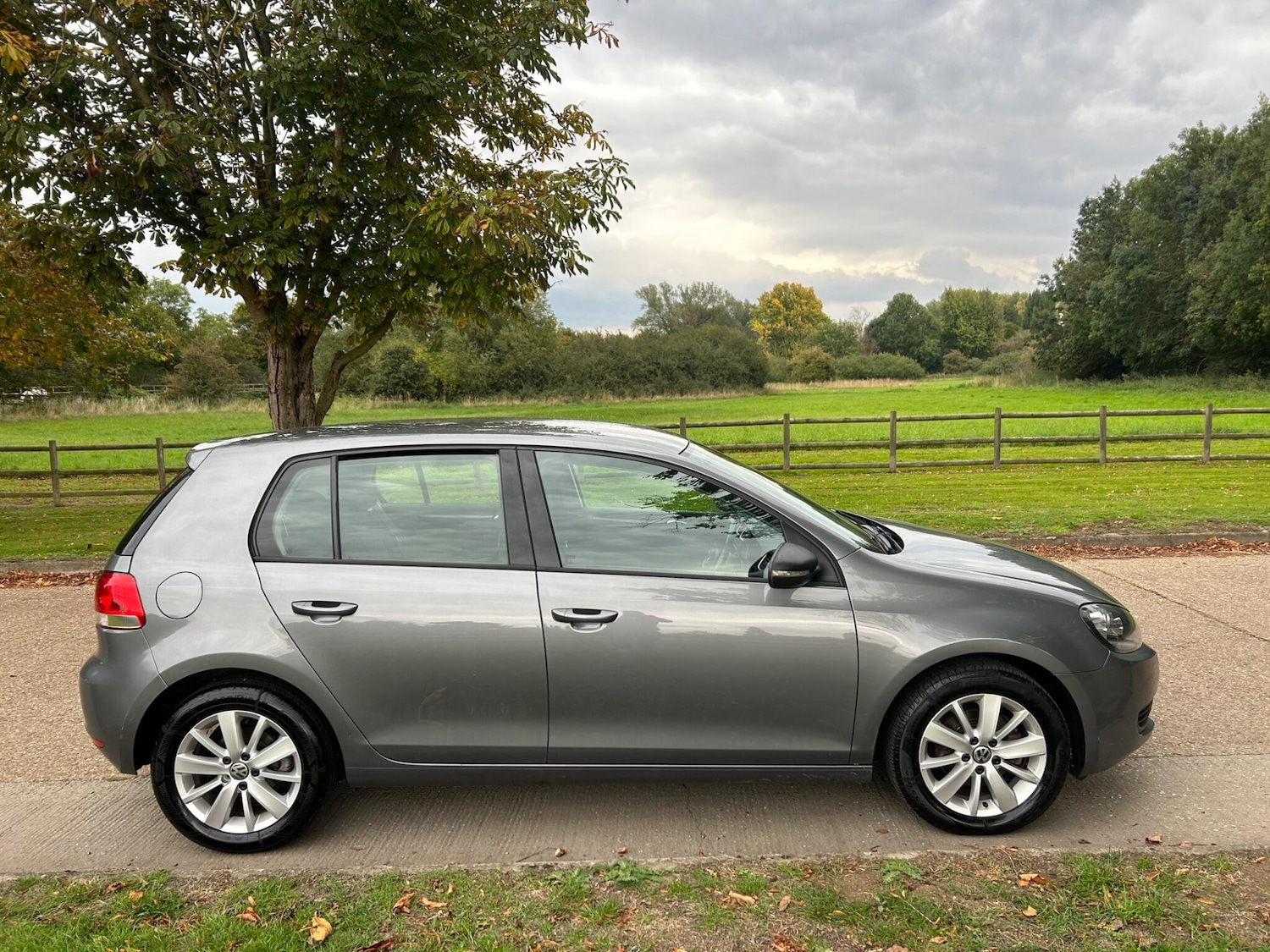 Used Volkswagen Golf 2012 for sale - 76094087: Photo 6