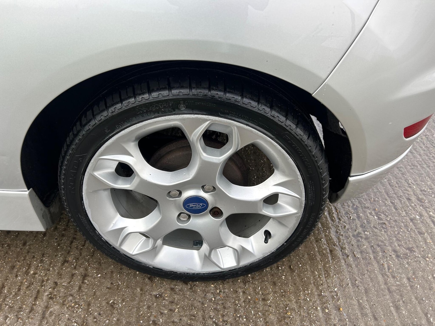 Used Ford Fiesta 2011 for sale - 77377251: Photo 24