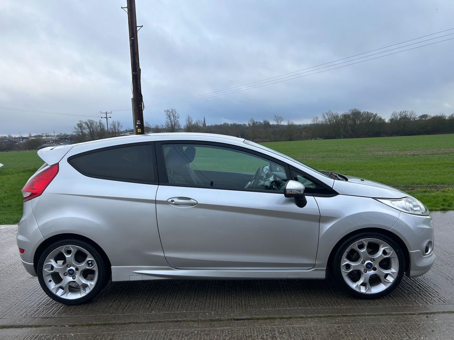 Used Ford Fiesta 2011 for sale - 77377251: Photo 25