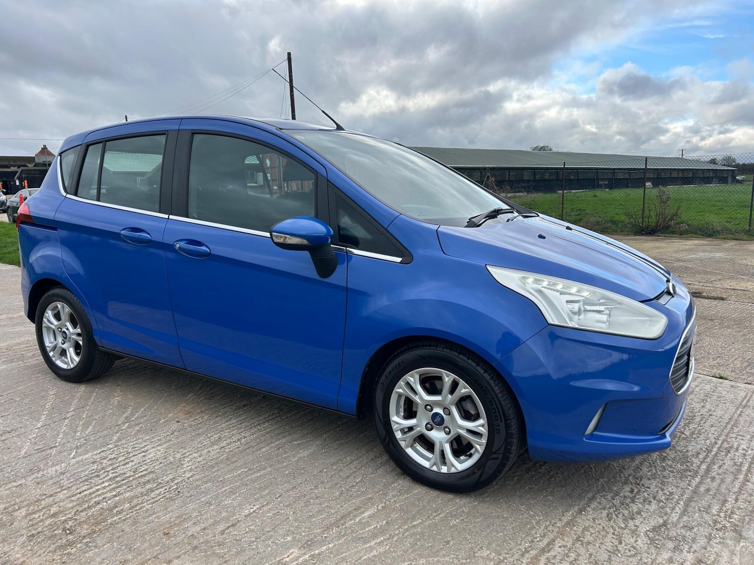 Used Ford B-MAX 2014 for sale - 77696043: Photo 24