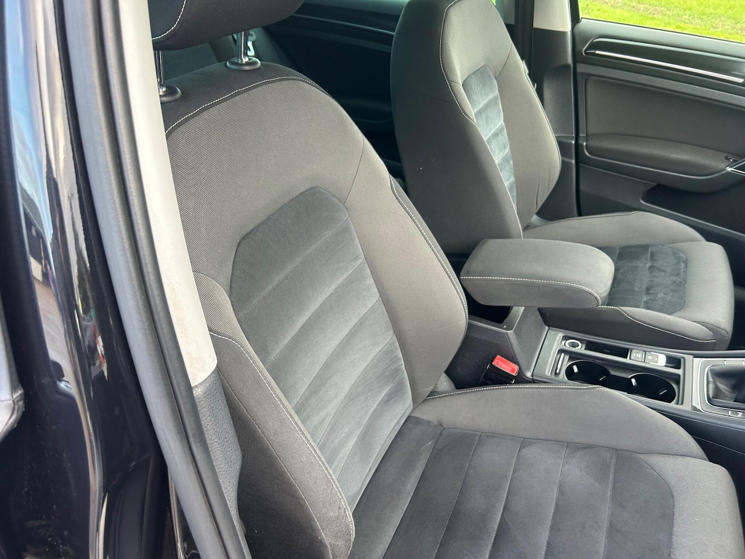 Used Volkswagen Golf 2014 for sale - 77175616: Photo 4