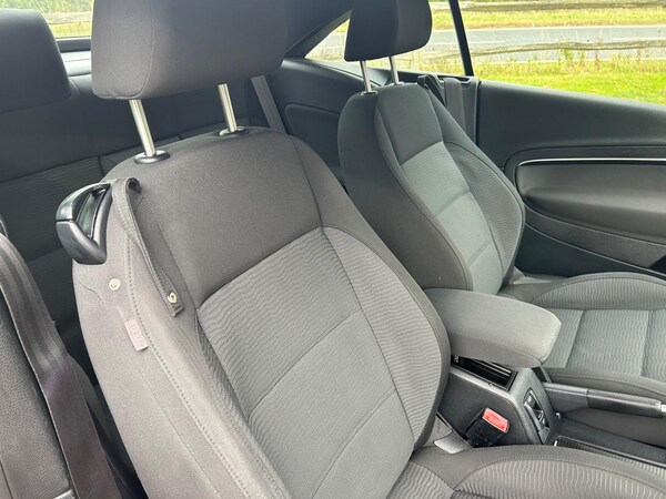 Used Volkswagen EOS 2012 for sale - 75139330: Photo 11