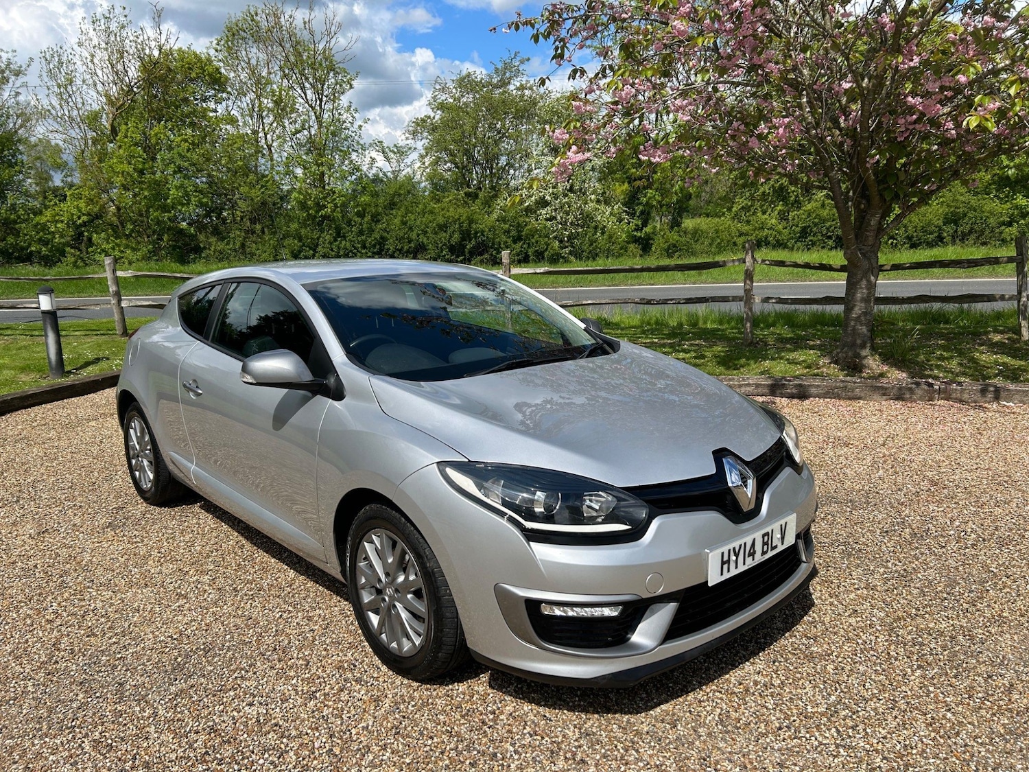 Used Renault Megane 2014 for sale - 77238271: Photo 4