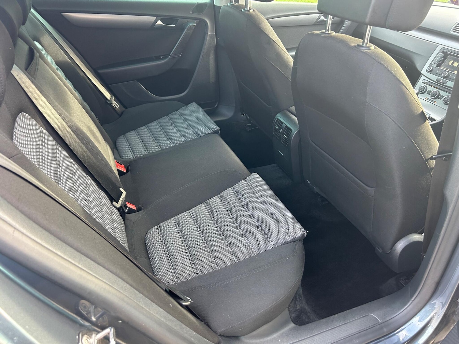 Used Volkswagen Passat 2012 for sale - 76993730: Photo 17