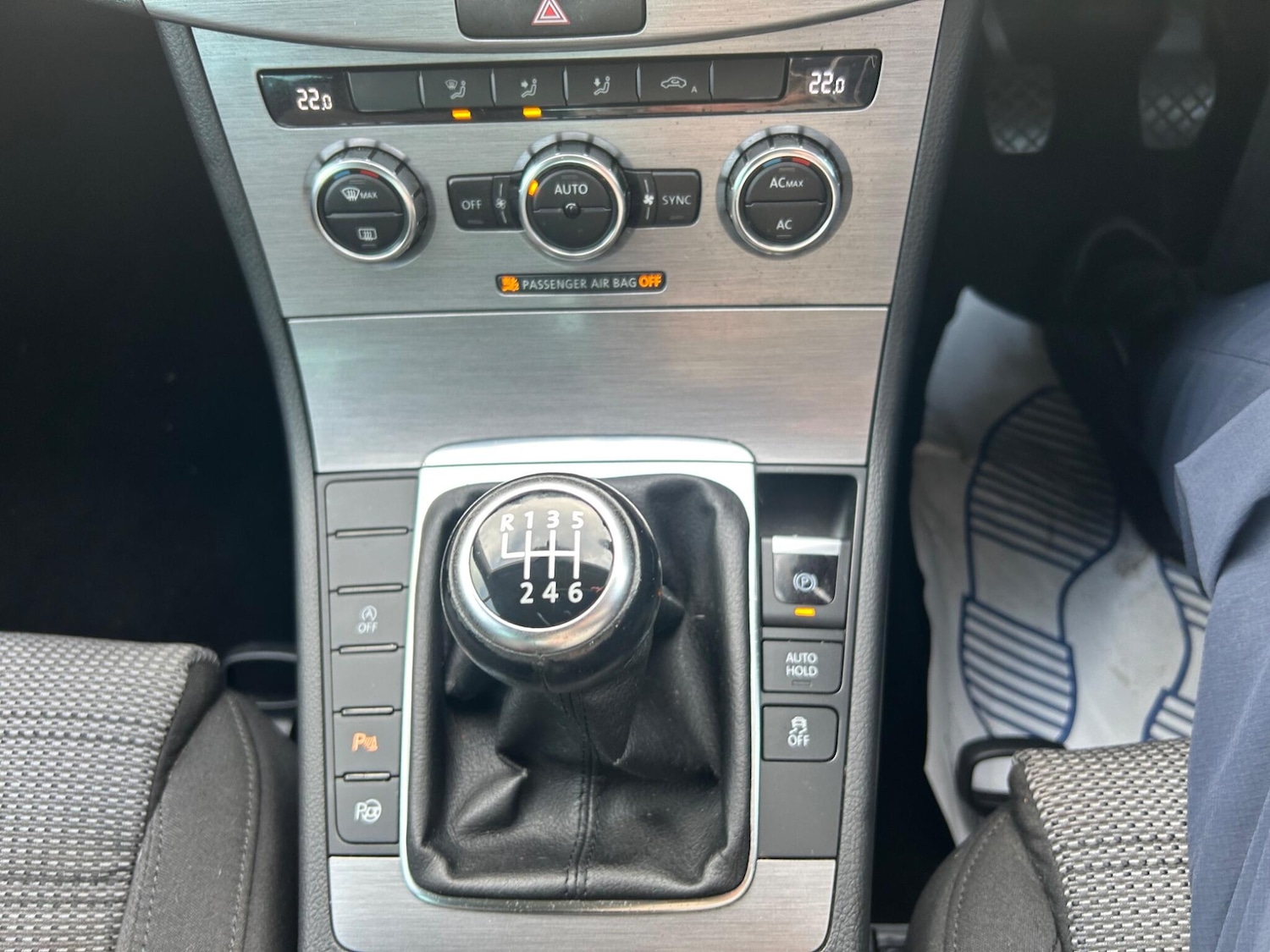 Used Volkswagen Passat 2012 for sale - 76993730: Photo 8