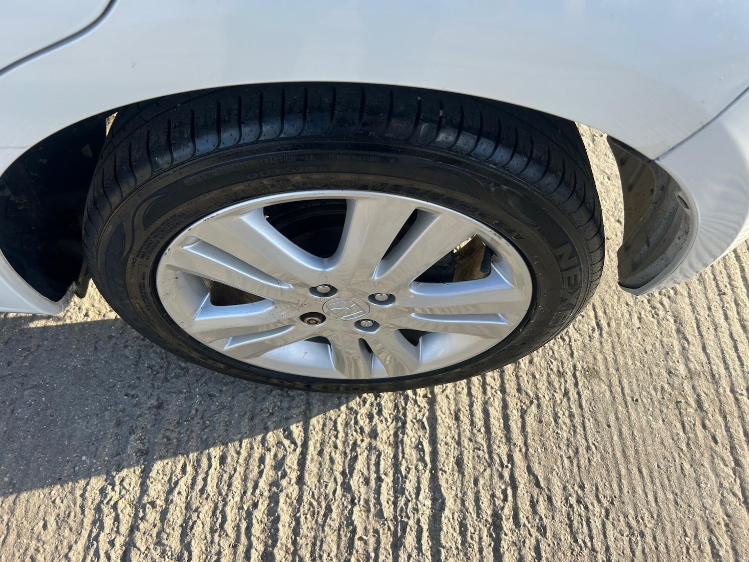 Used Honda Jazz 2014 for sale - 76898542: Photo 12