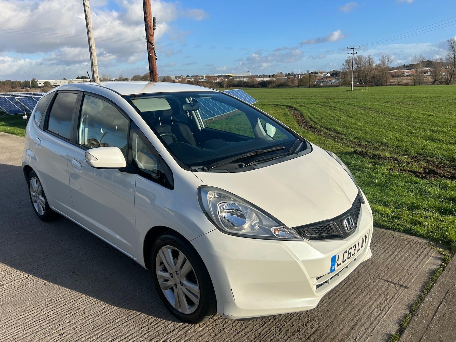 Used Honda Jazz 2014 for sale - 76898542: Photo 23