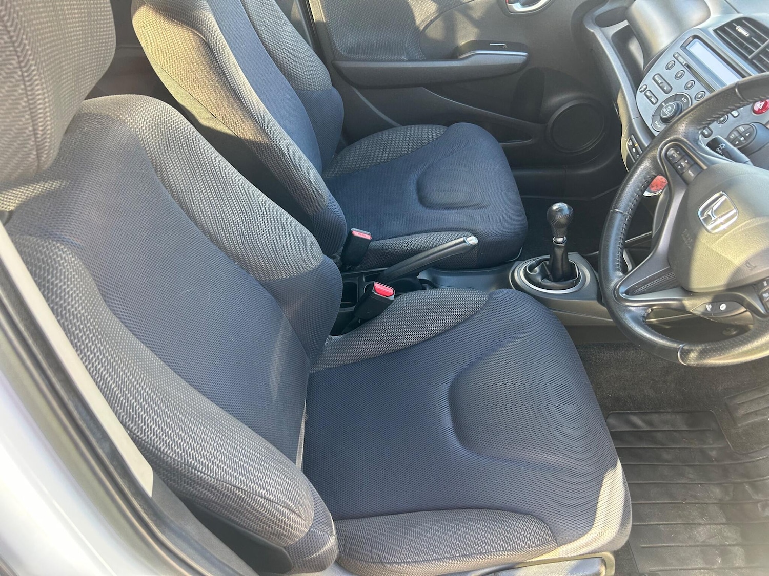 Used Honda Jazz 2014 for sale - 76898542: Photo 27