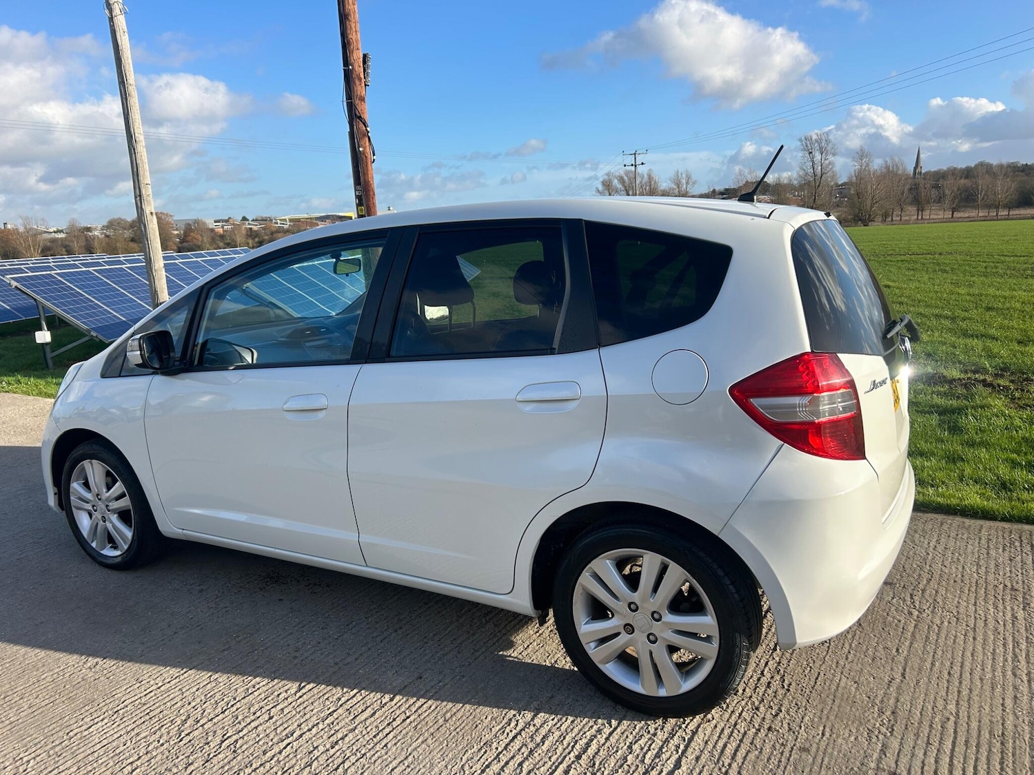 Used Honda Jazz 2014 for sale - 76898542: Photo 5