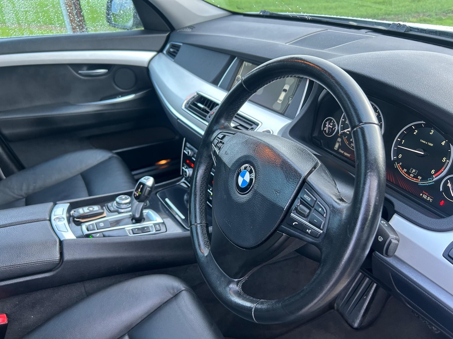 Used BMW 5 Series 2011 for sale - 77468670: Photo 24