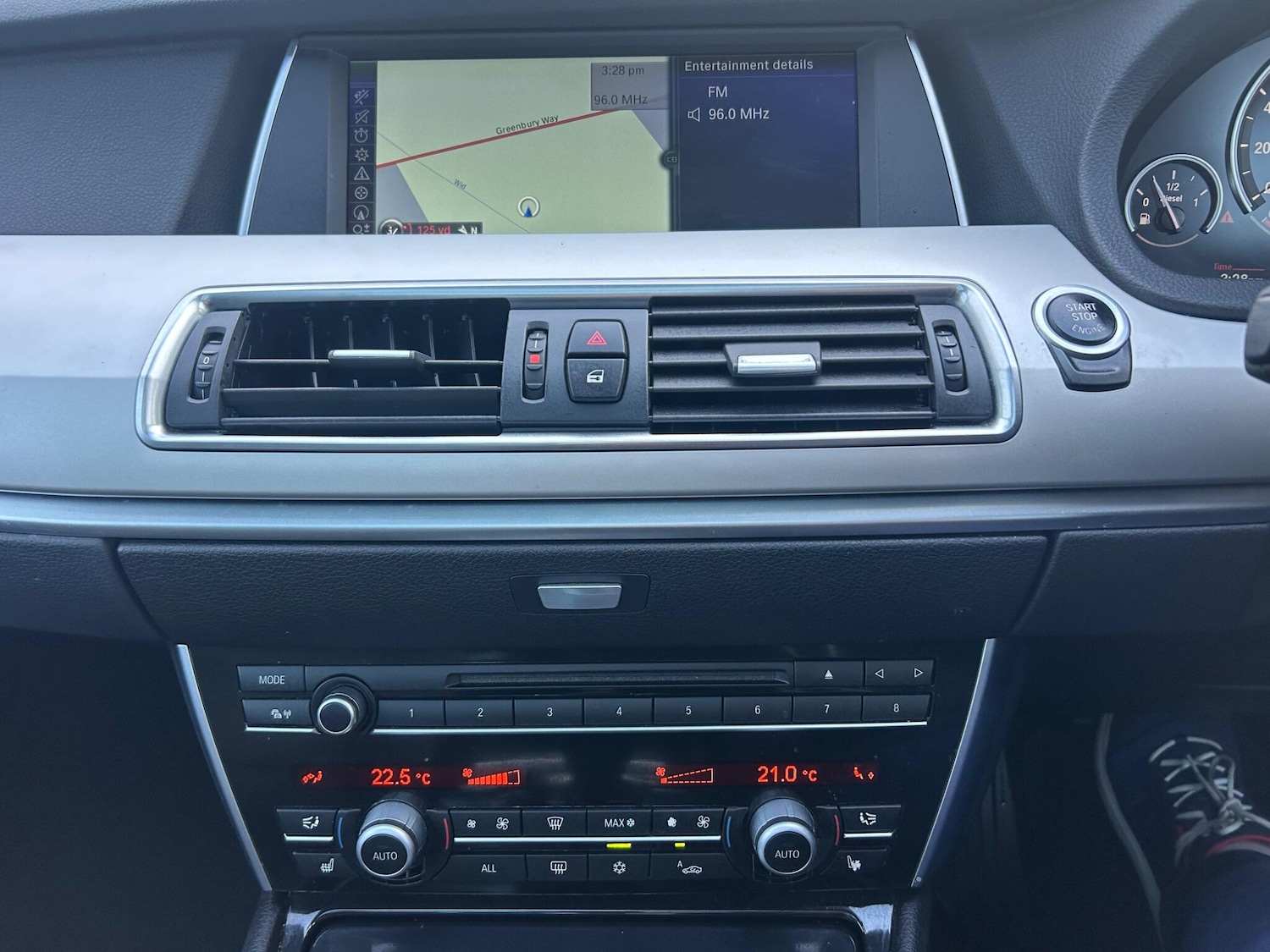 Used BMW 5 Series 2011 for sale - 77468670: Photo 25