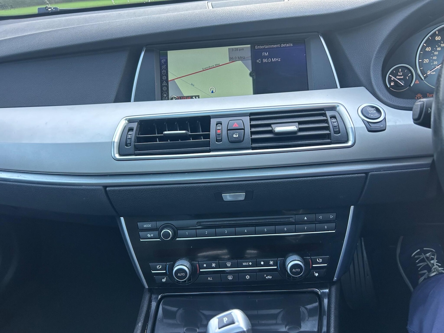 Used BMW 5 Series 2011 for sale - 77468670: Photo 9