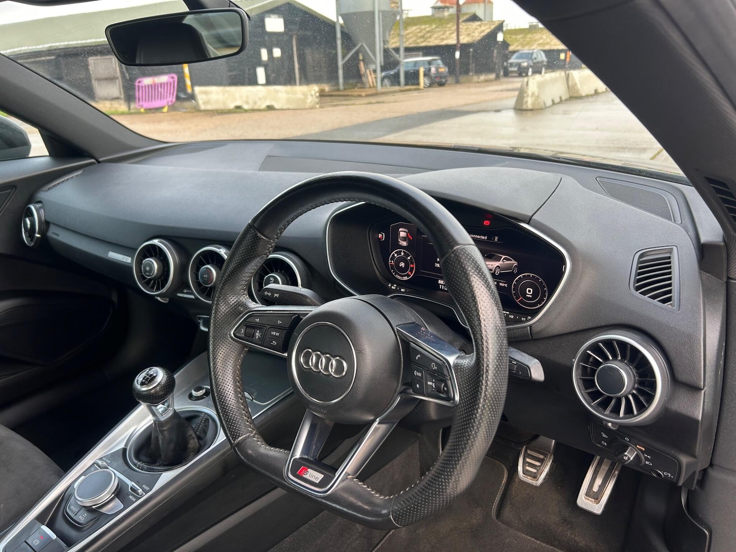 Used Audi TT 2015 for sale - 77254775: Photo 6