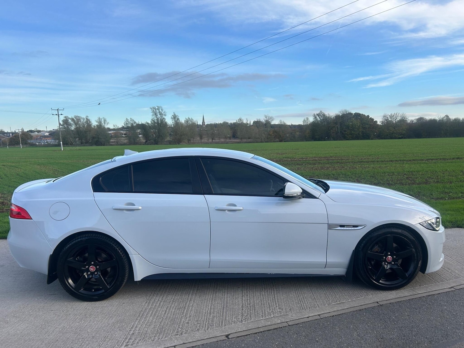 Used Jaguar XE 2016 for sale - 76667131: Photo 10