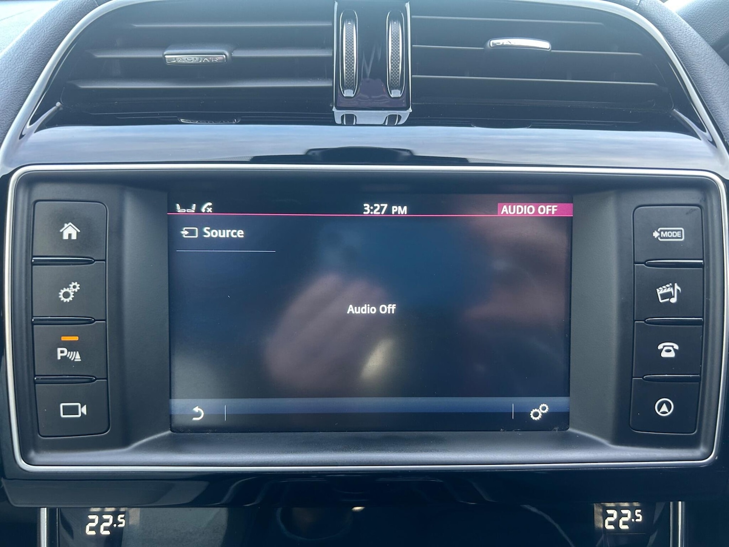 Used Jaguar XE 2016 for sale - 76667131: Photo 11