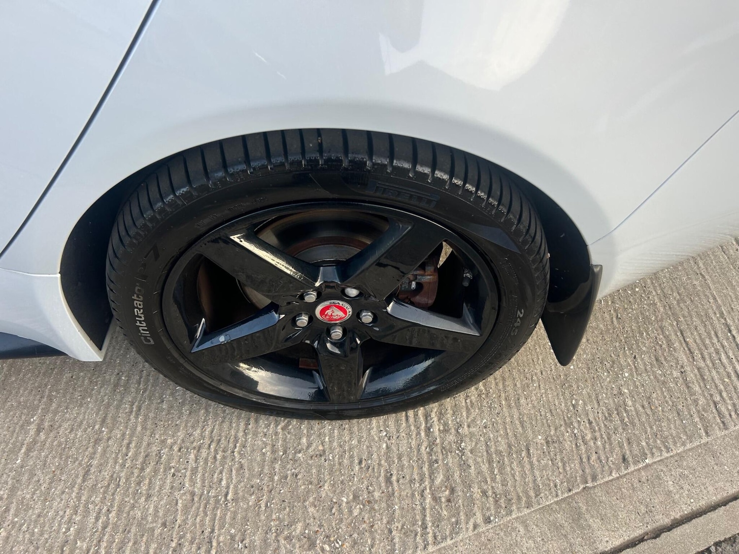 Used Jaguar XE 2016 for sale - 76667131: Photo 15