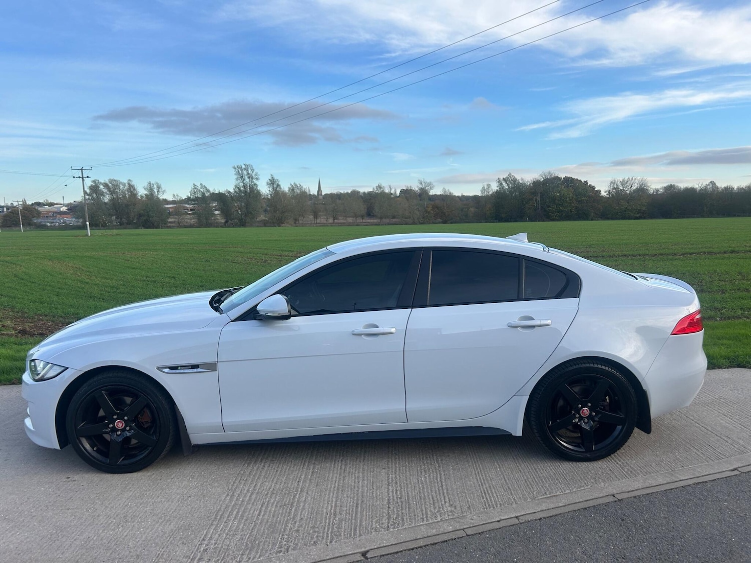 Used Jaguar XE 2016 for sale - 76667131: Photo 16