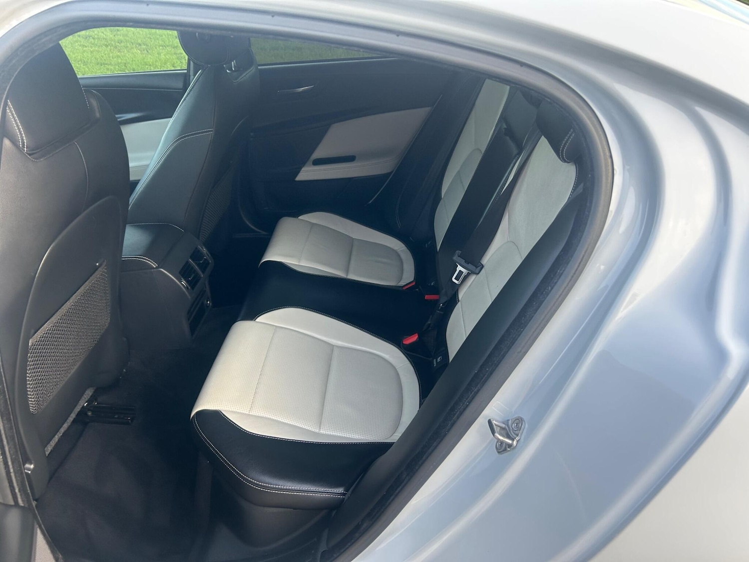 Used Jaguar XE 2016 for sale - 76667131: Photo 19