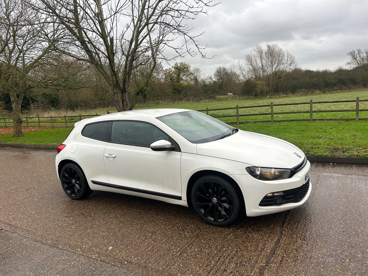 Used Volkswagen Scirocco 2012 for sale - 76667381: Photo 5