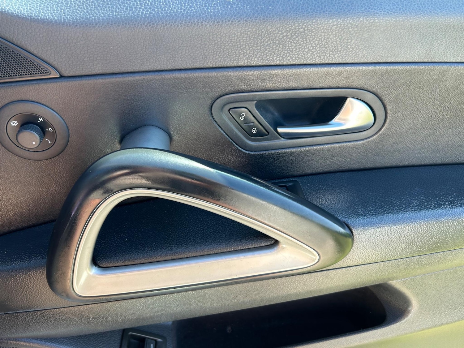 Used Volkswagen Scirocco 2012 for sale - 76667381: Photo 7