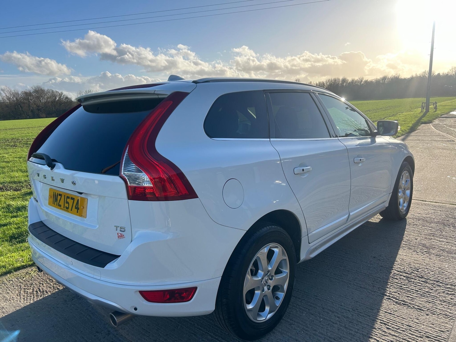 Used Volvo XC60 for sale - 76899517: Photo 16