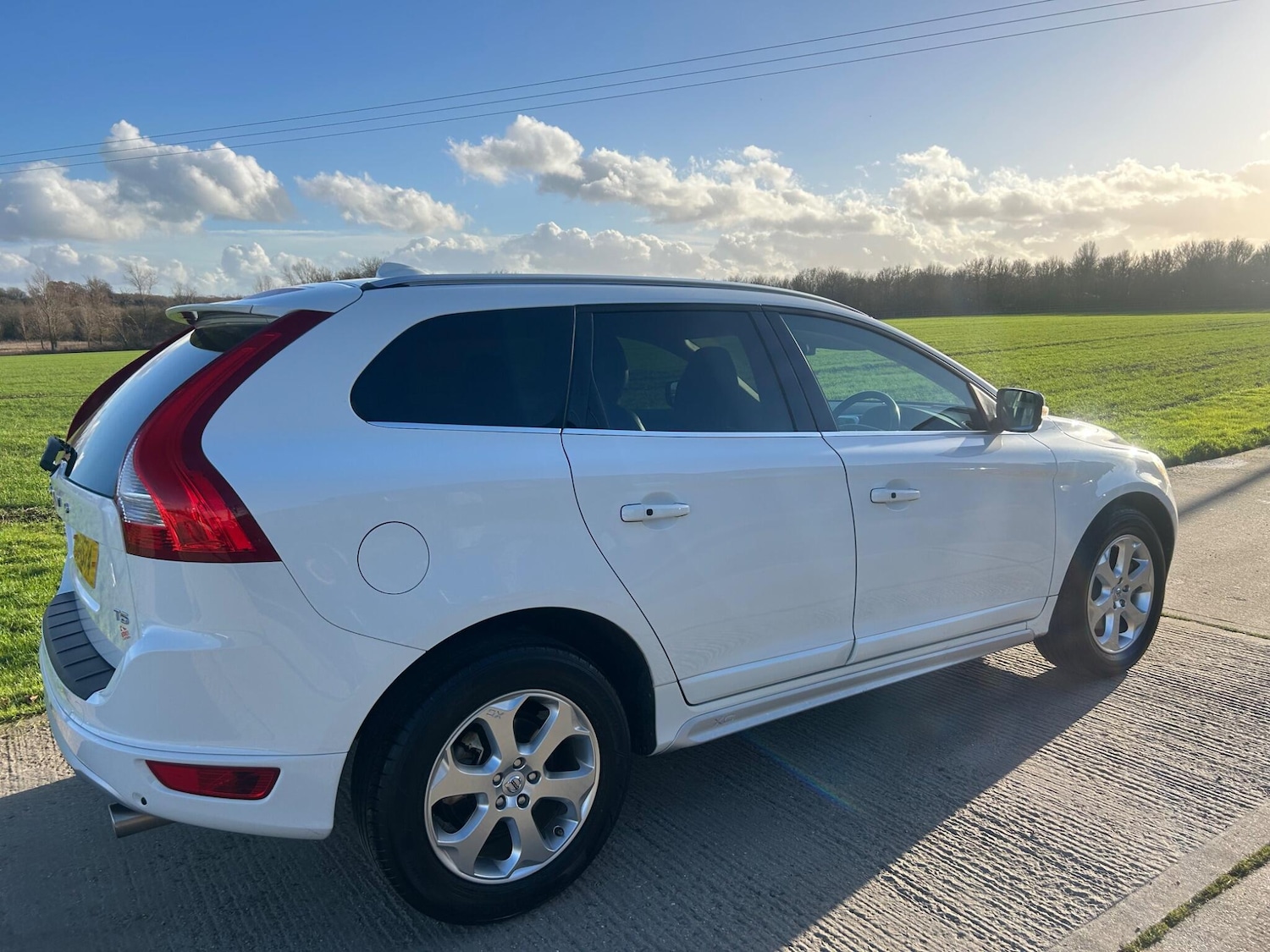 Used Volvo XC60 for sale - 76899517: Photo 19