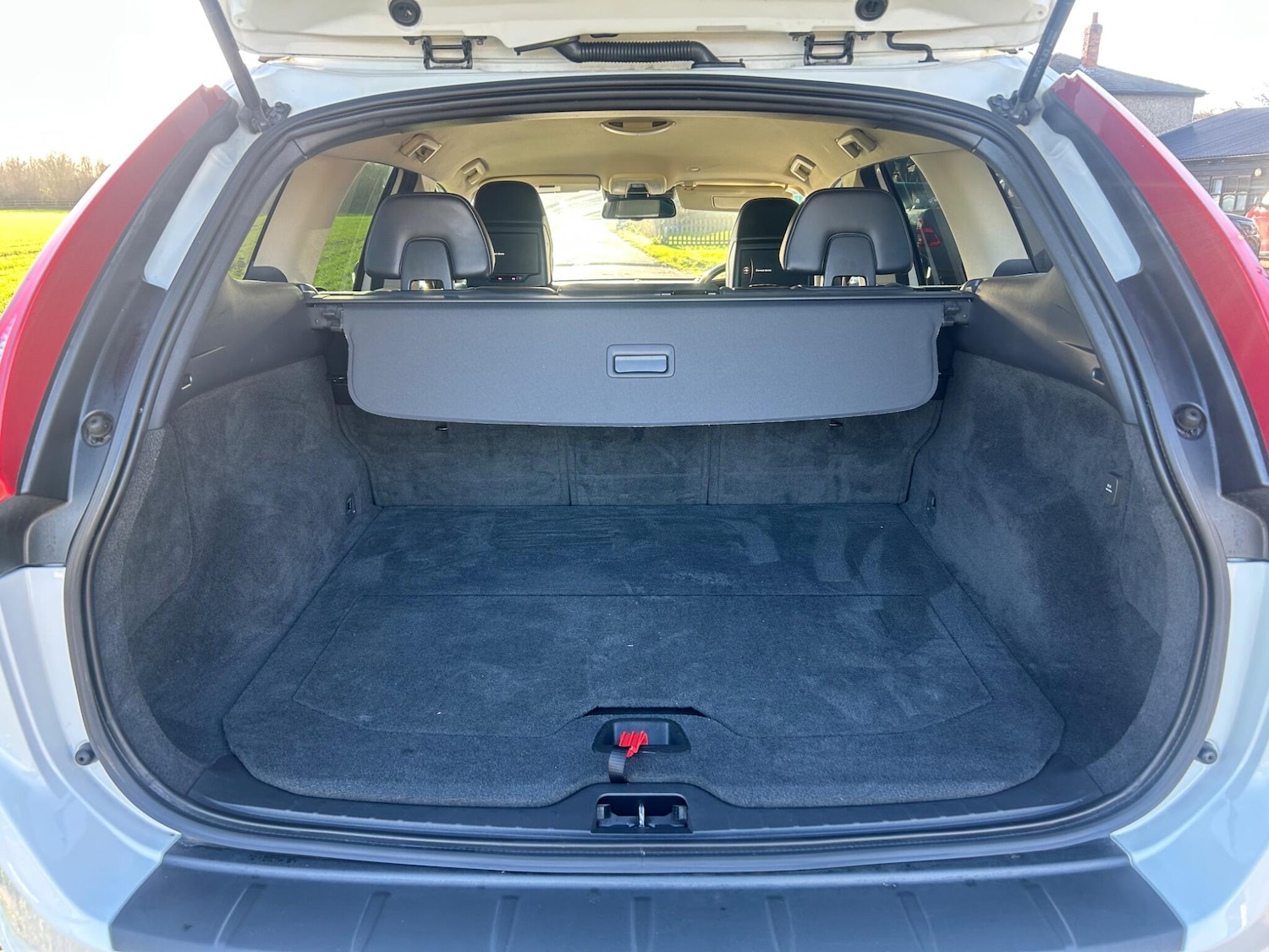 Used Volvo XC60 for sale - 76899517: Photo 8