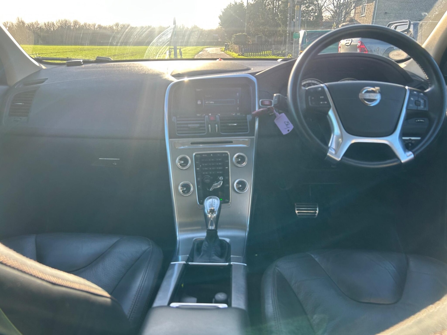 Used Volvo XC60 for sale - 76899517: Photo 9