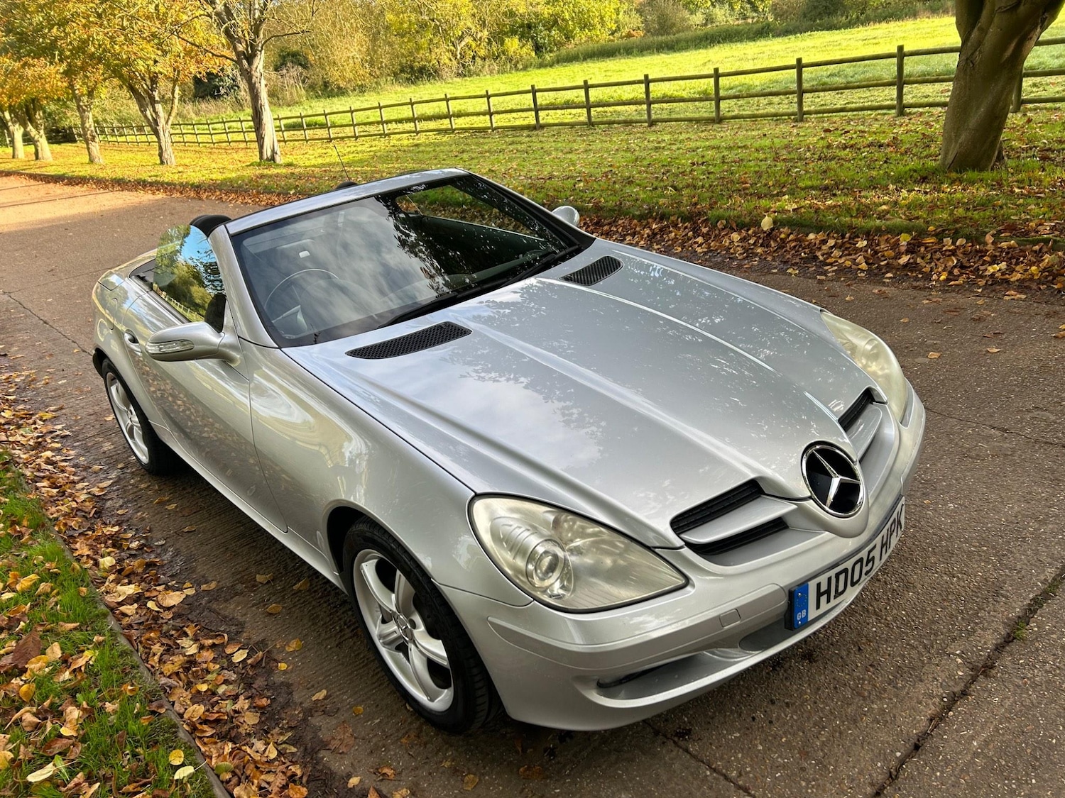 Used Mercedes-Benz SLK 2005 for sale - 76992729: Photo 36