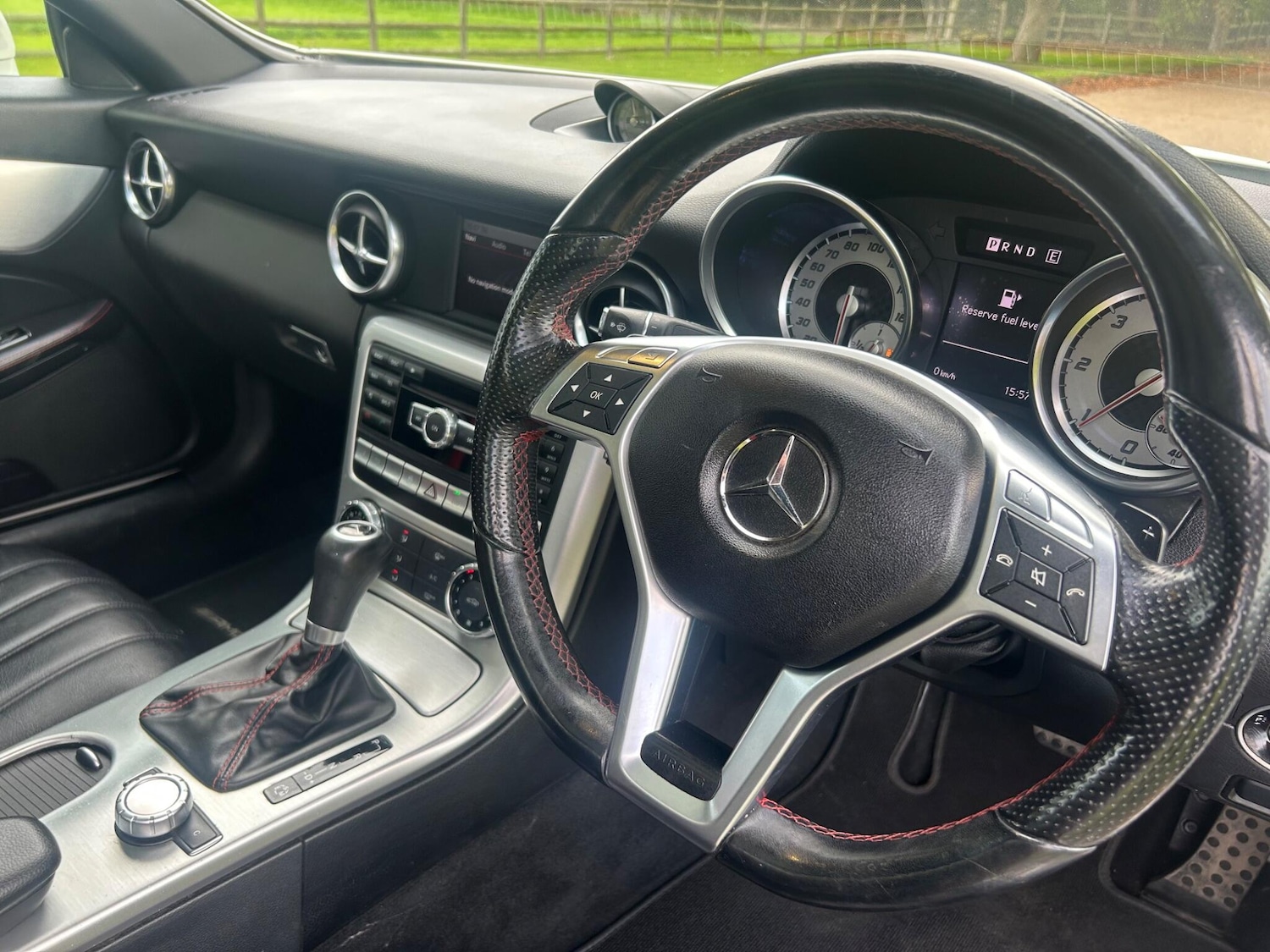 Used Mercedes-Benz SLK 2013 for sale - 76136838: Photo 6